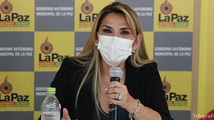 В Боливии временный президент заболела коронвирусом
