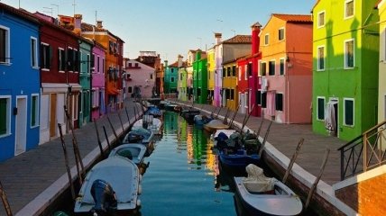 Самый красочный квартал Венеции, который хочется посетить (Фото)
