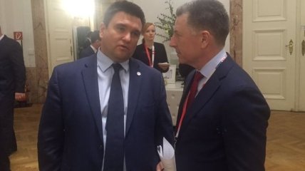 Климкин провел встречу с Волкером в Вене во время Совета министров ОБСЕ