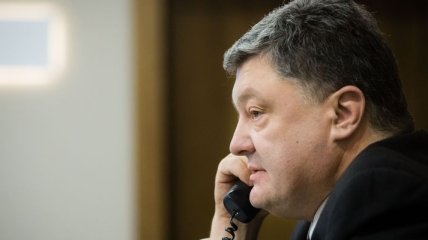 Порошенко по телефону поговорил с Савченко