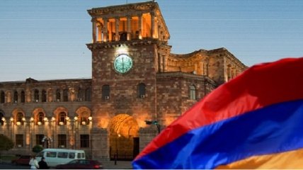 В Армении назначили досрочные выборы: появились данные о судьбе Пашиняна