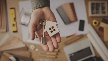 Спрос на жилье с декабря снизился