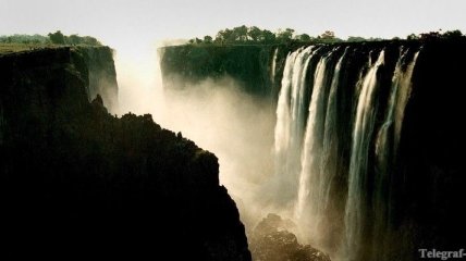 Знаменитый водопад Виктория решили переименовать  