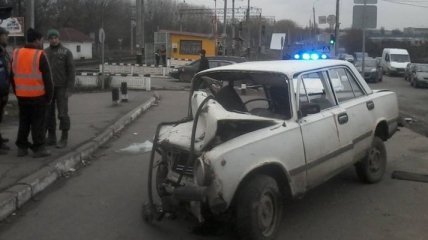 ДТП в Хмельницком: легковушка столкнулась со "скорой" 