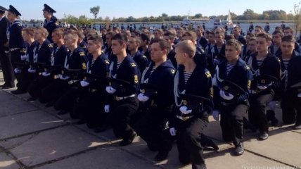 Курсанты морской академии в Херсоне приняли присягу