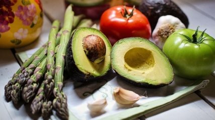 Диетологи подсказали, какие овощи существенно замедляют похудение