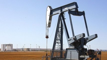 Избыток предложений: Нефть "теряет позиции"