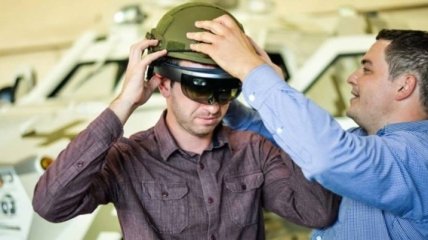 Умный шлем для танкистов: украинский стартап заключил контракт в Эмиратах