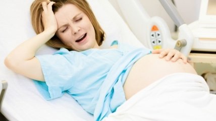 Как унять боль при родах без лекарств