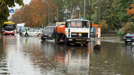 Одесу залило через зливу