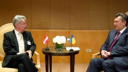 Янукович поздравил президента Австрии с национальным праздником