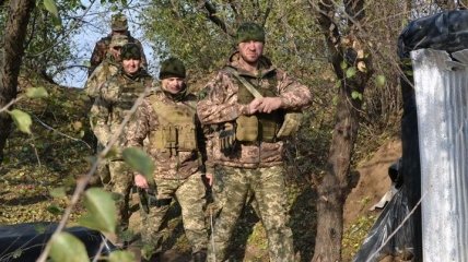 Обострение на Донбассе: боец ВСУ погиб, еще четверо получили ранения