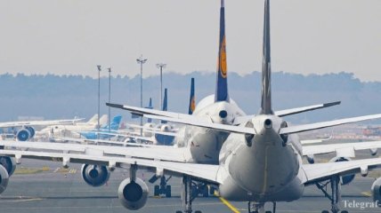 Почти $90 миллиардов убытков: европейский авиатрафик упал на 90% из-за пандемии