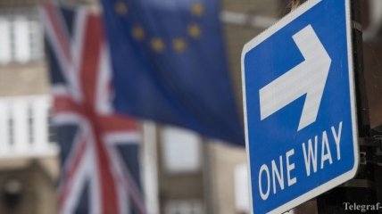 Brexit: Великобритания решила ввести новые паспорта
