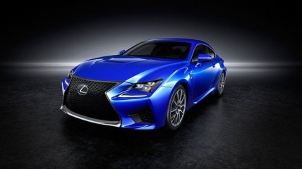 Lexus представила список обновлений роскошного купе RC