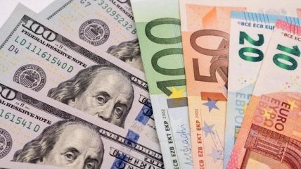 В Украине дешевеет валюта: сколько стоит евро и доллар 