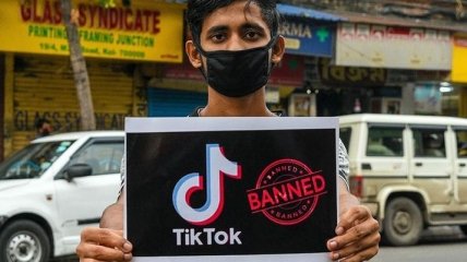 Новый виток противостояния: Индия запретила десятки китайских приложений, включая TikTok 