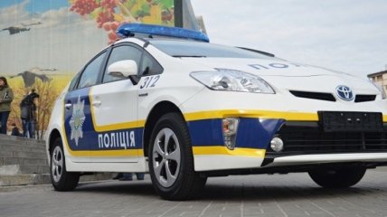 Авто полицейского взорвалось в Одесской области
