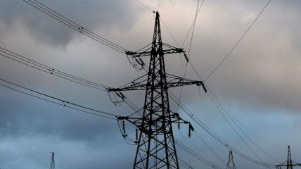 Из-за непогоды в Одесской области рухнули 65 опор линий электропередач