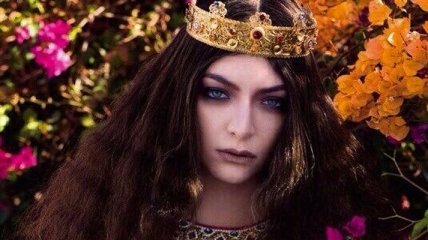 Певица Lorde разочарована в своих коллегах