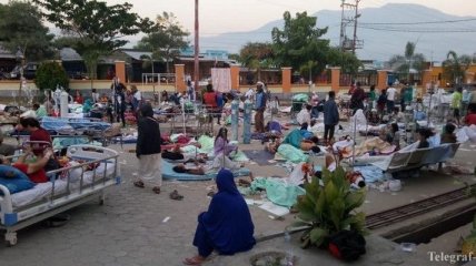 Землетрясение и цунами в Индонезии: Украина отправит гумпомощь 