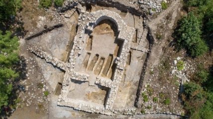 У Болгарії знайшли кам’яну церкву, якій понад 700 років
