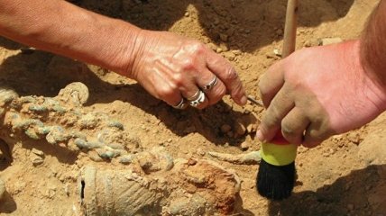 Японские археологи обнаружили уникальный артефакт