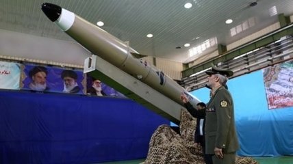 Иран испытал баллистическую ракету нового поколения