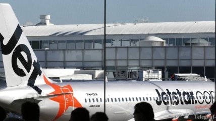 Самолет компании Jetstar совершил экстренную посадку