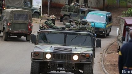 Удерживающие заложников боевики "Аш-Шабаб" вышли на связь с властями