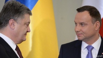 Из-за эскалации с Польшей Порошенко созывает чрезвычайное заседание