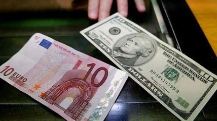 Свежие курсы валют: сколько стоит доллар и евро 