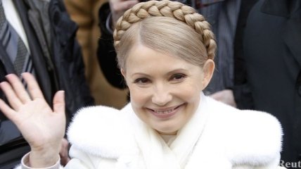 Тимошенко уже поздравляют с Пасхой 