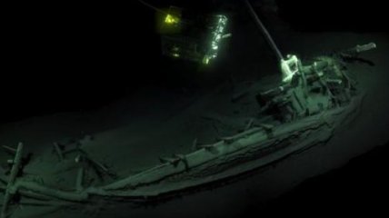 Ученые обнаружили древнее судно на дне Черного моря
