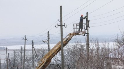На Донбассе остаются без света 3 населенных пункта