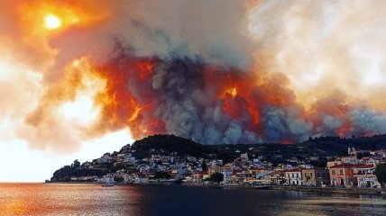 Украина поможет Греции с тушением лесных пожаров