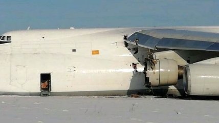 "Бл**ь, не успели, с**а": как в аэропорту Новосибирска садили Ан-124 без связи