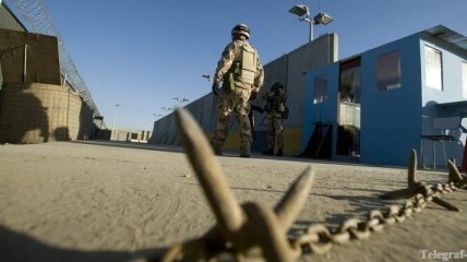 Вблизи базы НАТО в Афганистане слышны взрывы