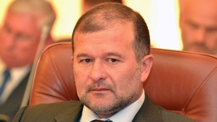 Балога считает, что в "Партии регионов" Азарову не доверяют