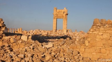 Сирийские власти признали падение Пальмиры в боях с ИГИЛ