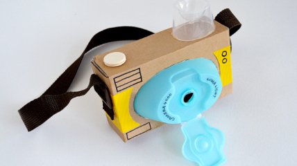 4 идеи, как сделать игрушечный фотоаппарат из картона своими руками