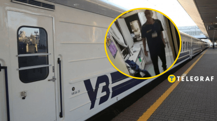 Провідник, на якого скаржиться пасажир