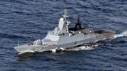 Военный корабль РФ в очередной раз приблизился к берегам Латвии