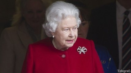 Елизавета II передает свои обязанности принцу Чарльзу?