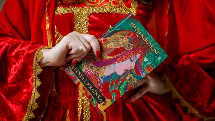 "Лісова пісня" азербайджанською мовою