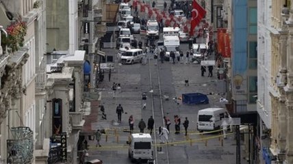 В результате взрыва в Стамбуле четыре человека получили ранения