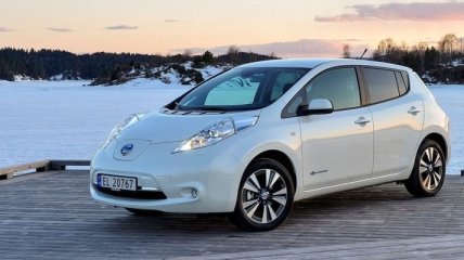 Новый Nissan Leaf сможет проехать 250 км