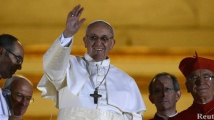 От Папы Римского ждут помощи в переговорах