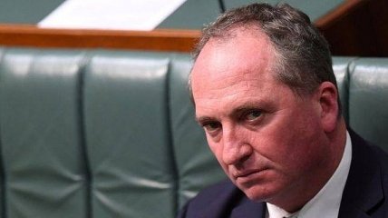 Вице-премьер Австралии уходит в отставку