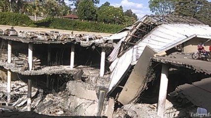 Теракт в Найроби: спасатели обнаружили 9 тел погибших    